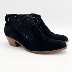 Via Spiga Ankle Bootie Womens sz 7 Black Suede Leather Perforated Laser Cut Out